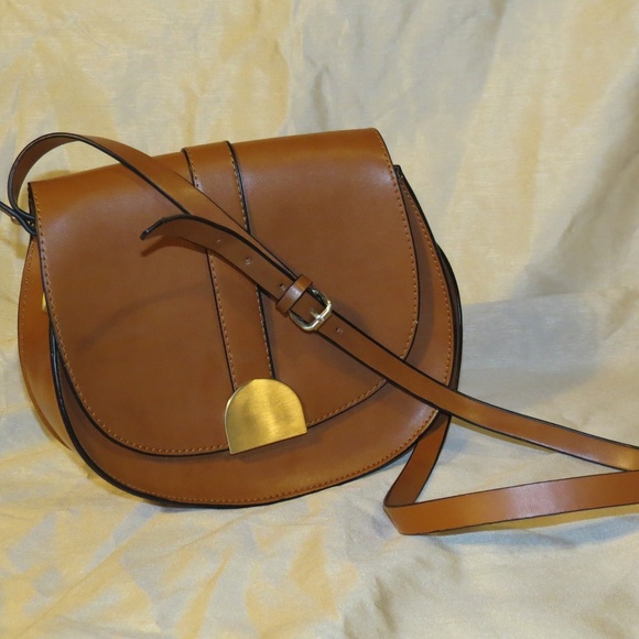 Zara Handbags - Zara Trafaluc